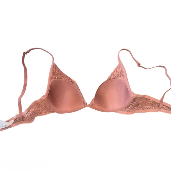 Women’s—Victoria’s Secret Set Of Three Bras. One Smooth, Two Lace. All Size 34B. - Picture 7 of 11